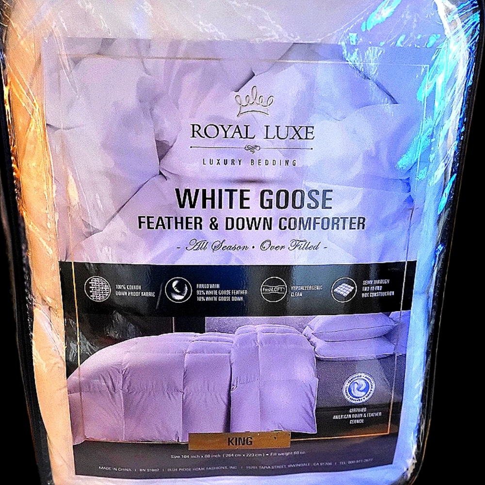 King Size Royal Luxe, All Season, White, Goose Feather and Down Comforter
